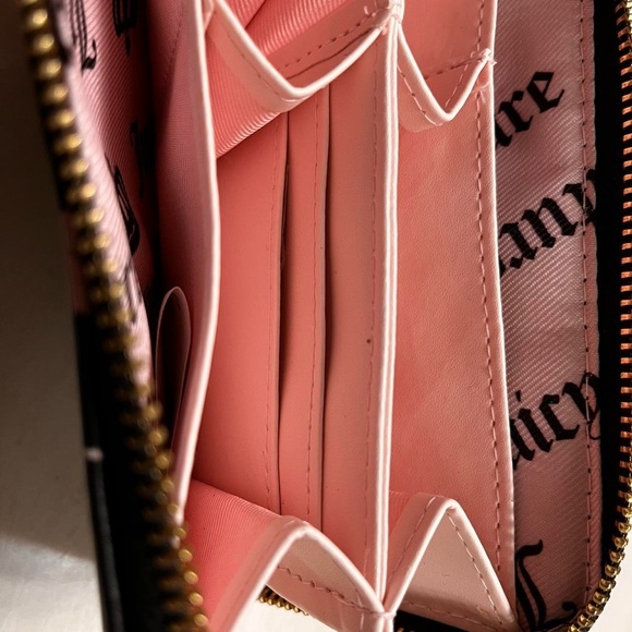Juicy Couture Black Wallet with Red and Pink Hearts - Picture 5 of 9